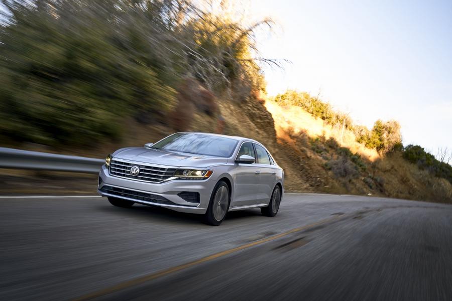  Volkswagen Passat (NMS) 2019 года  (NA) (фото 11 из 40)